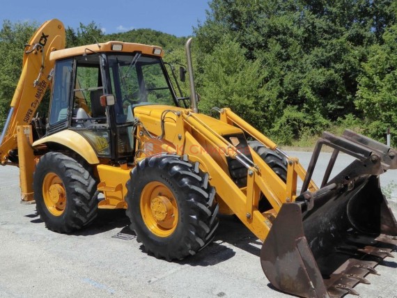 Аренда экскаватора-погрузчика JCB